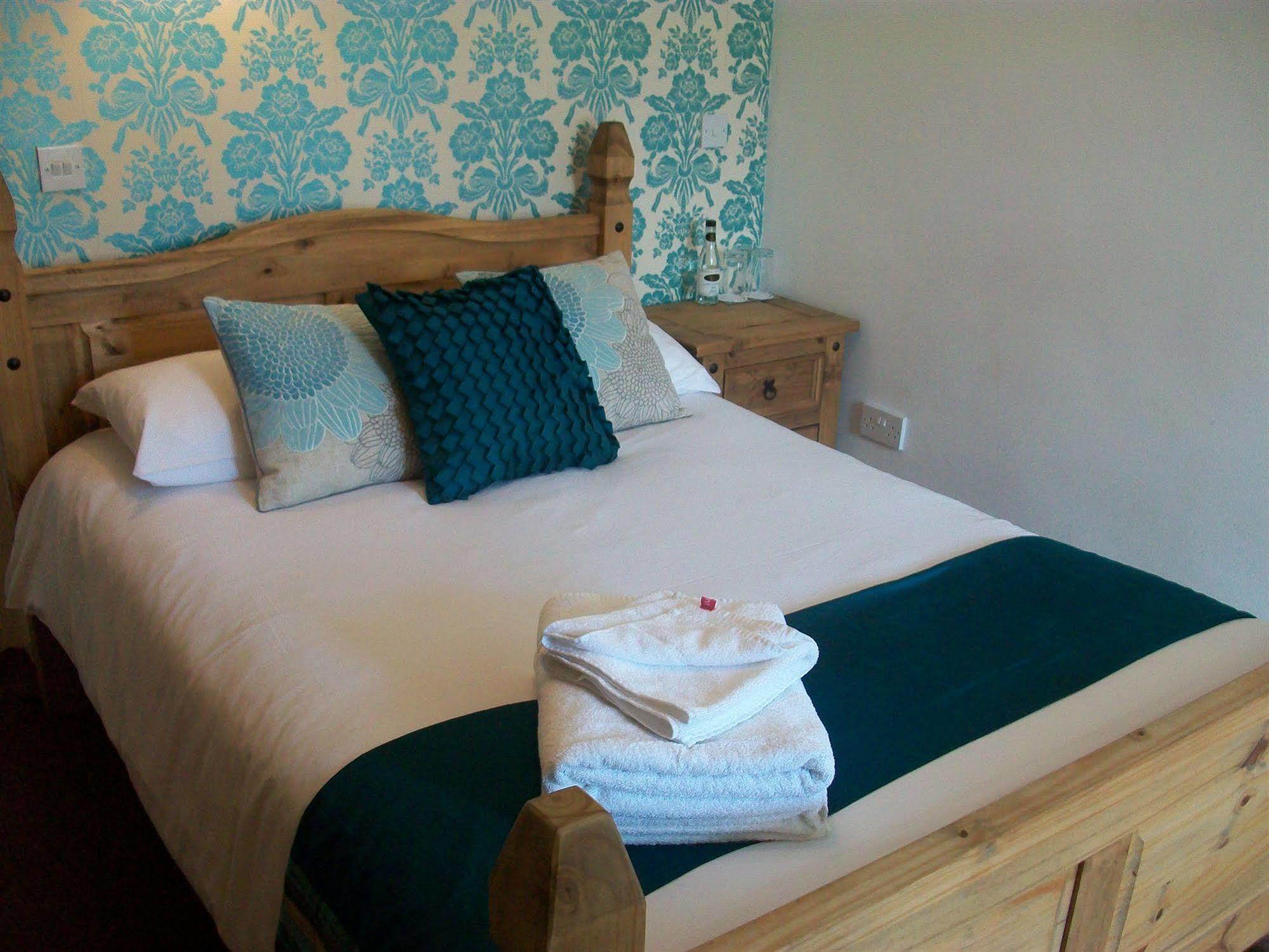Hotel The Littleton Arms Penkridge Zewnętrze zdjęcie